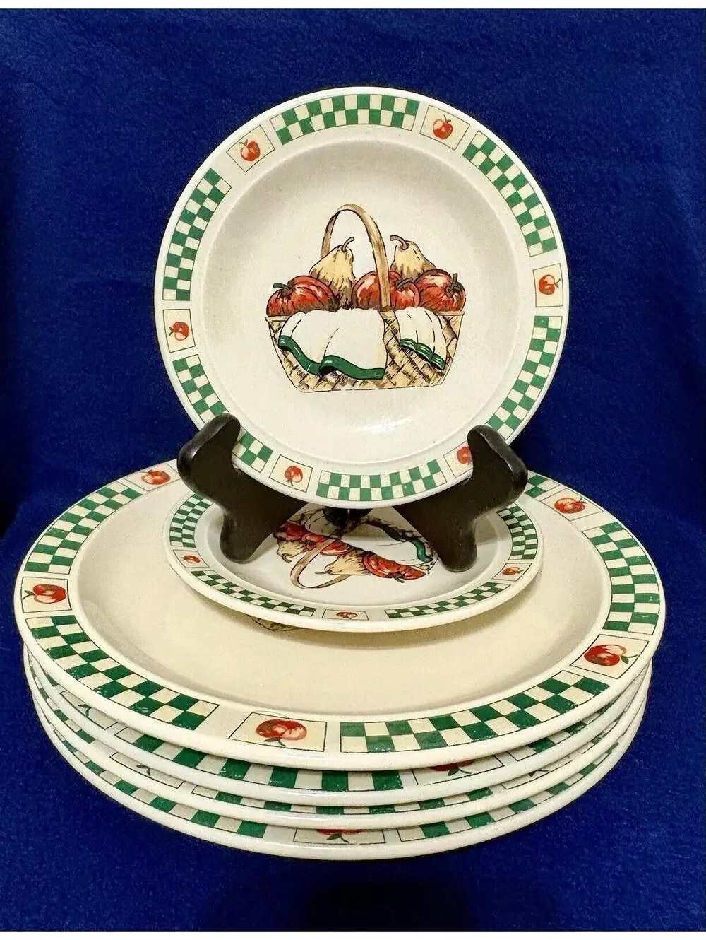 Gibson housewares apple